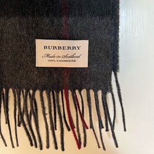 Authentic Burberry Scarf Navy Black Plaid Nova Check Cashmere Scotland